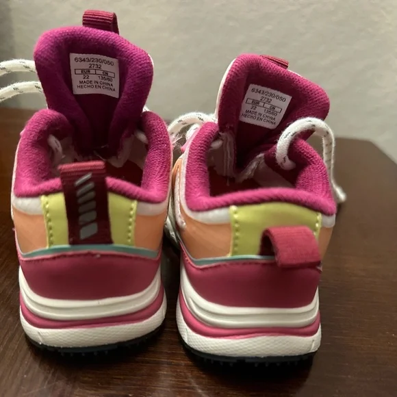Zara Kids Sneakers 💓 - Picture 5 of 6